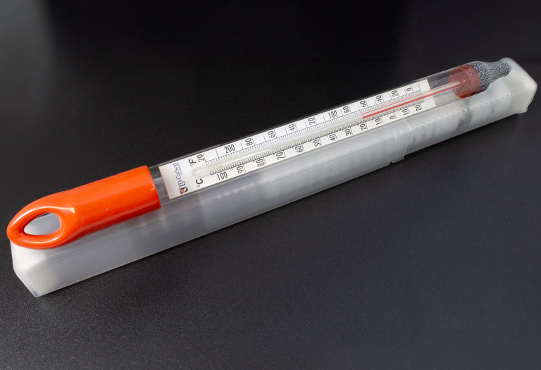 Floating Glass Thermometer In Hard Case (0º - 220ºF)